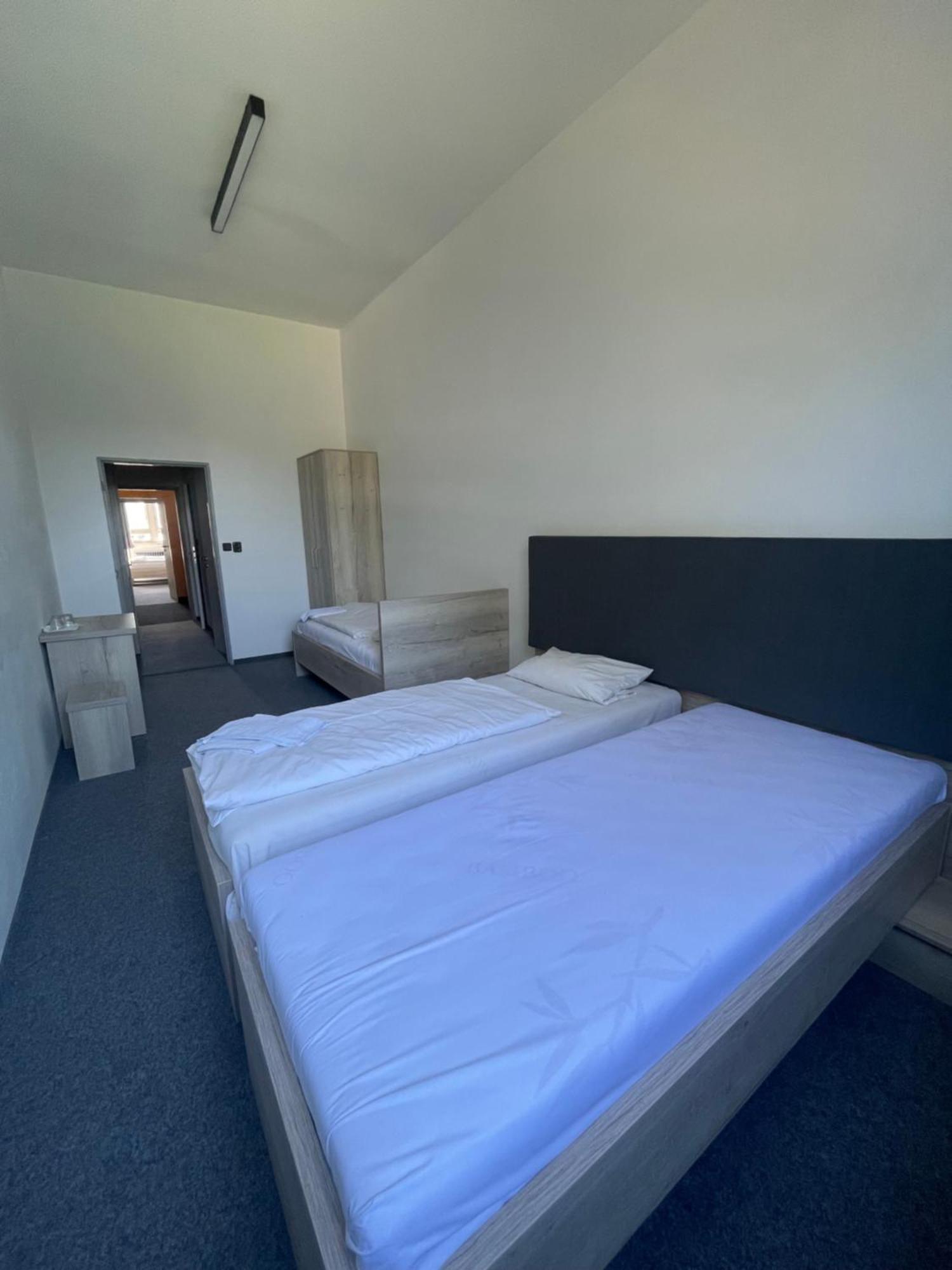 Hotel Stadion Hradec Králové Eksteriør bilde